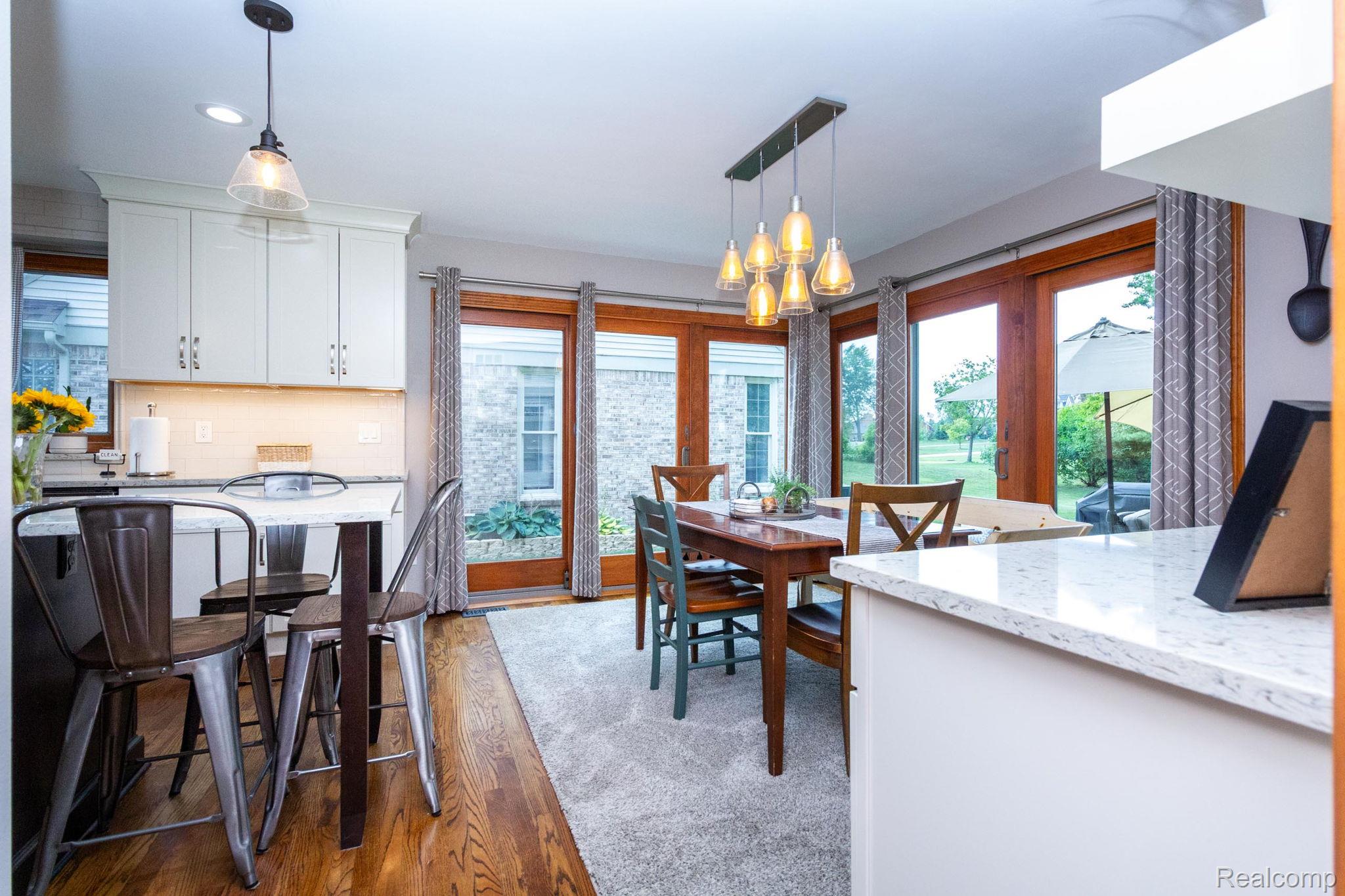 Canton Charter Township, Michigan 48188, United States, 4 Bedrooms Bedrooms, ,4 BathroomsBathrooms,Residential,Active,192250