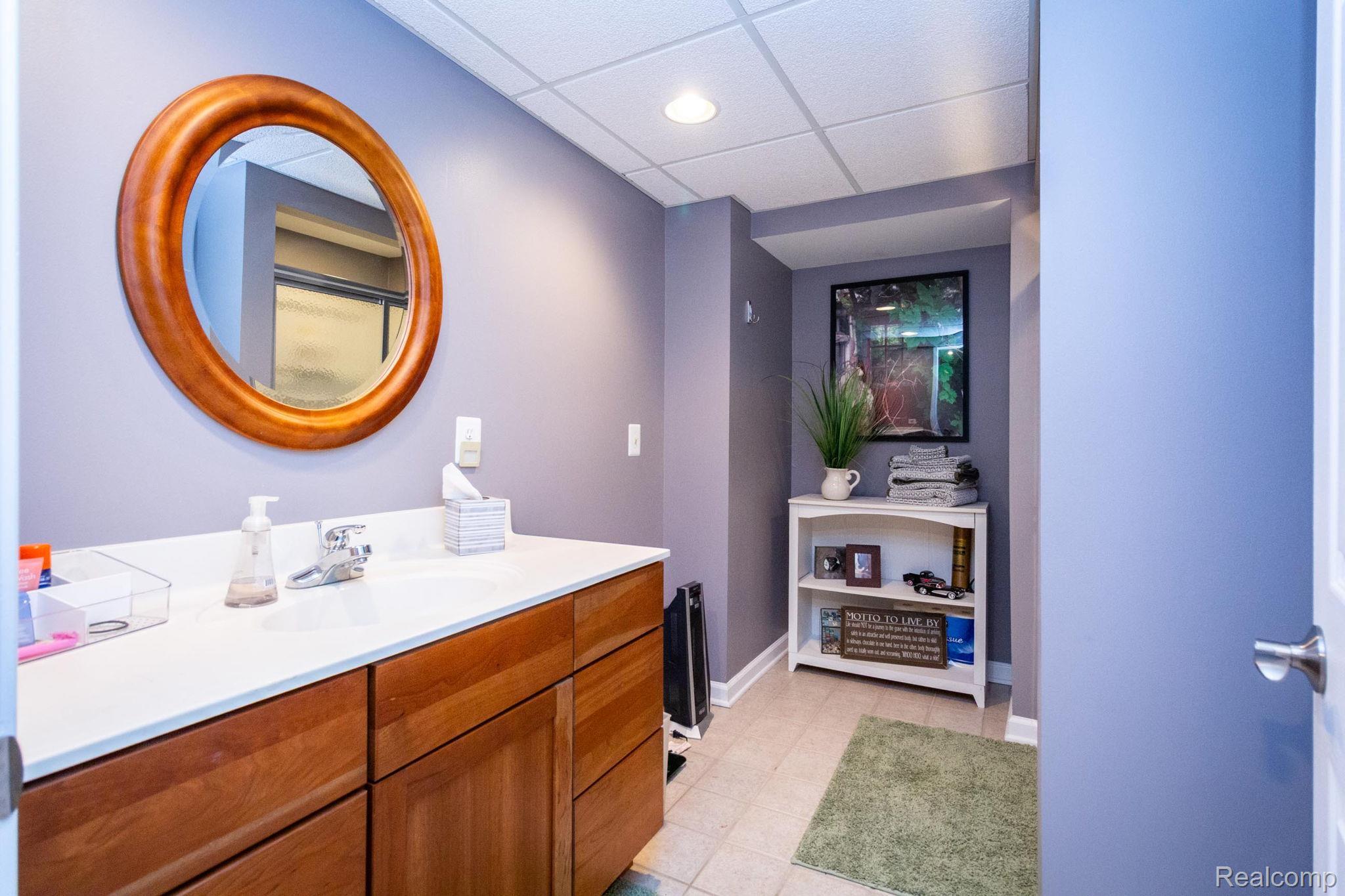 Canton Charter Township, Michigan 48188, United States, 4 Bedrooms Bedrooms, ,4 BathroomsBathrooms,Residential,Active,192250