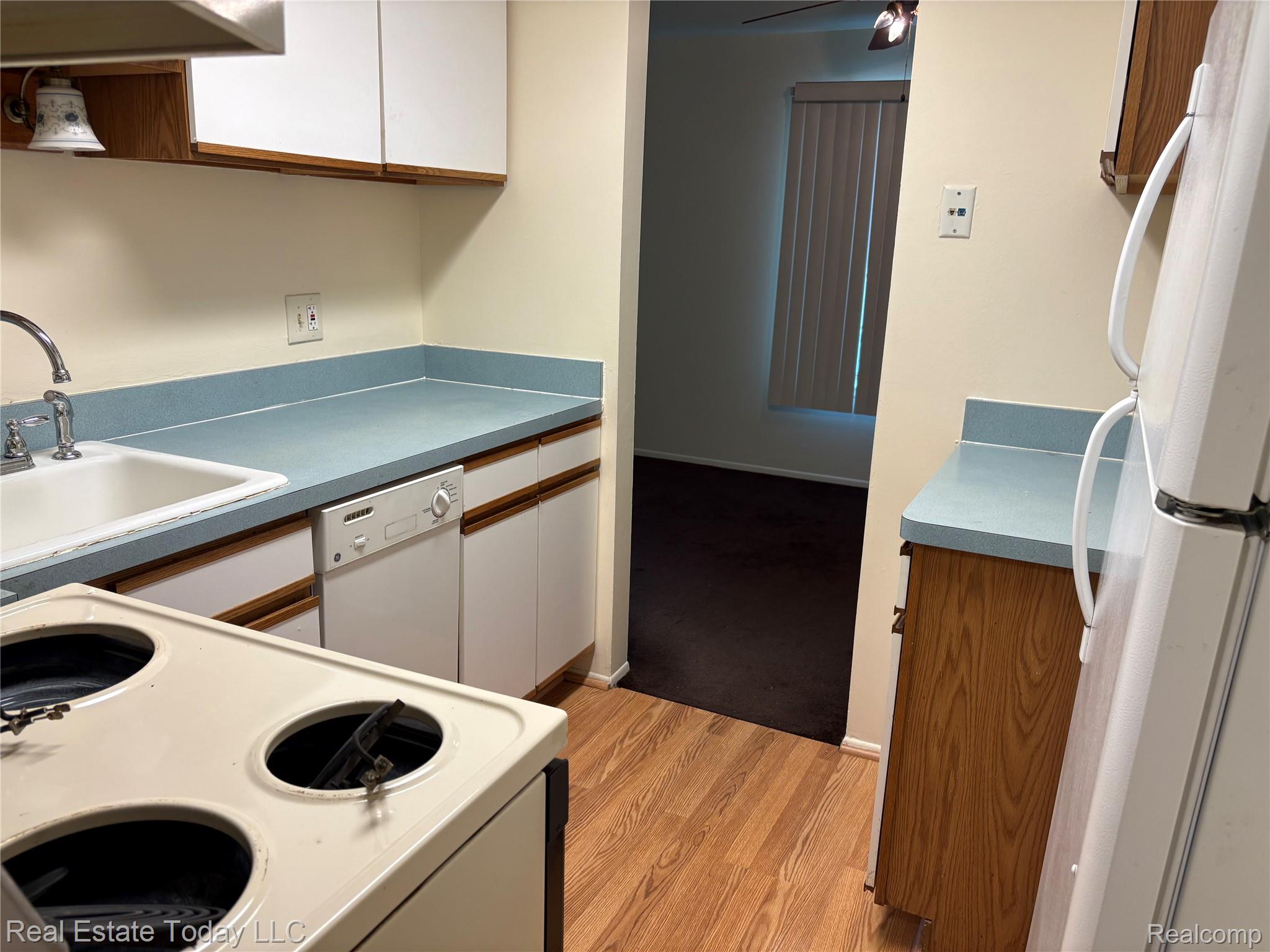 30228 Southfield Road 166