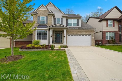 4953 W Stonegate Circle Orion Charter Township MI 48359