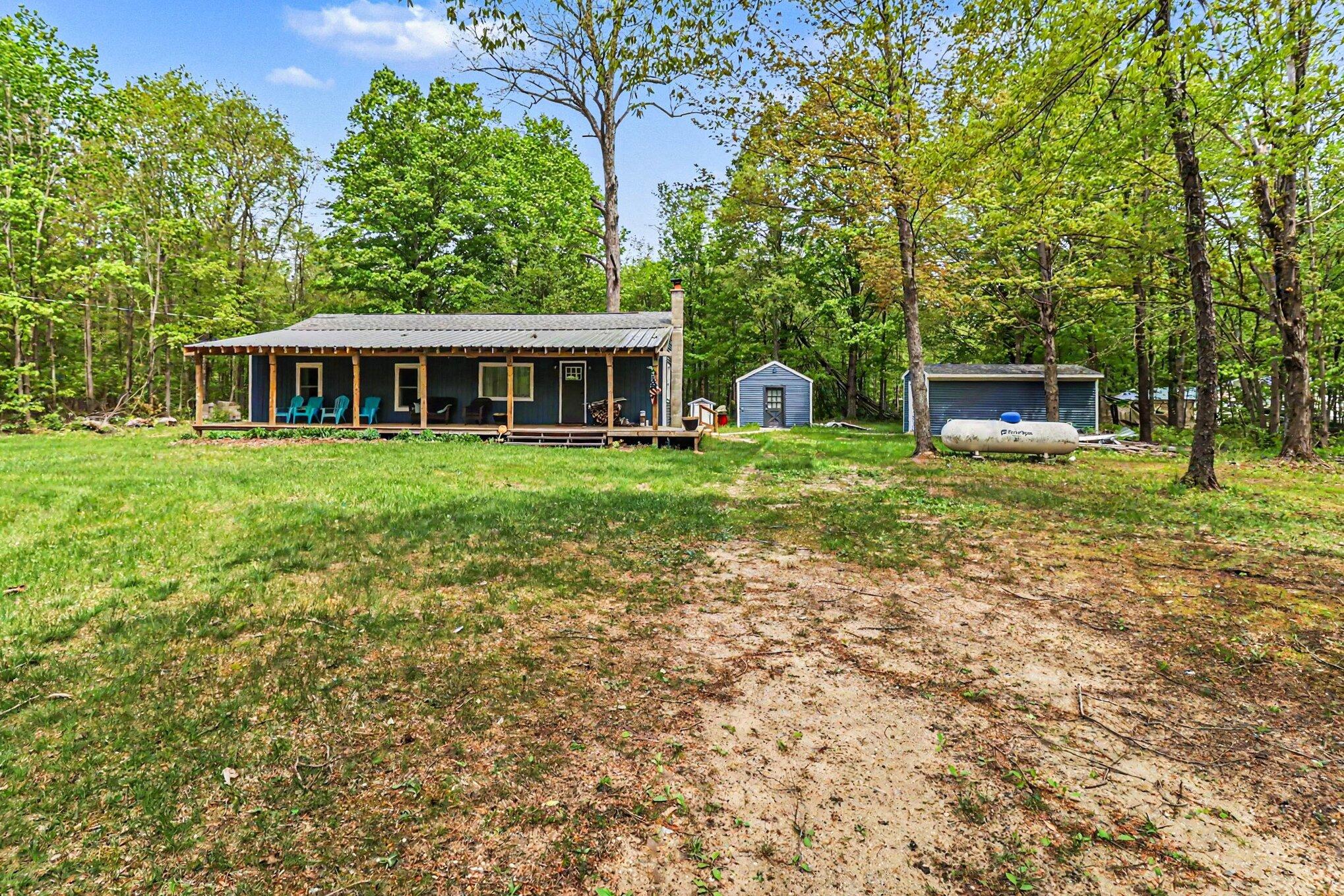 14790 Woods Trail