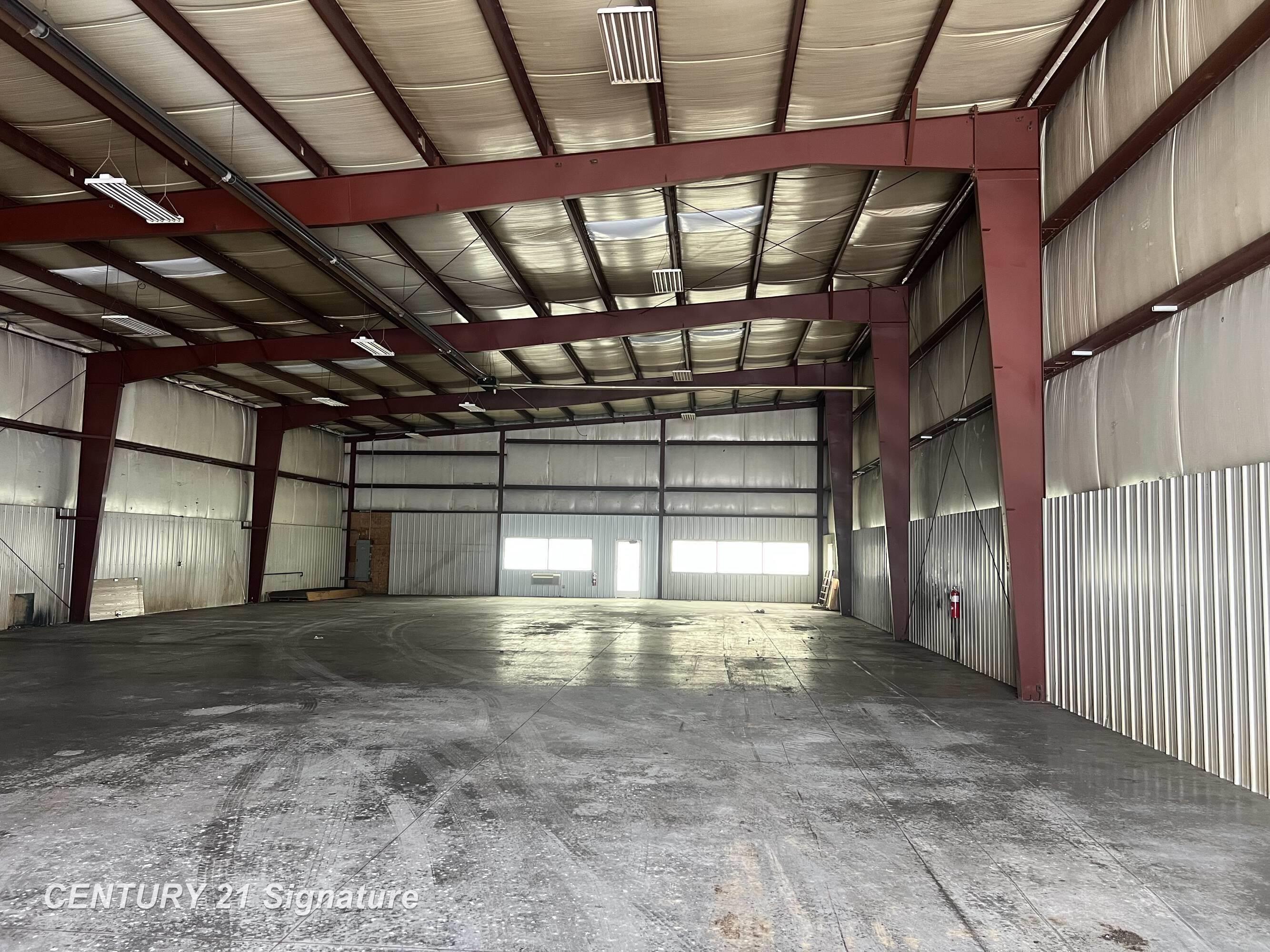 535-545 Clare Industrial Parkway