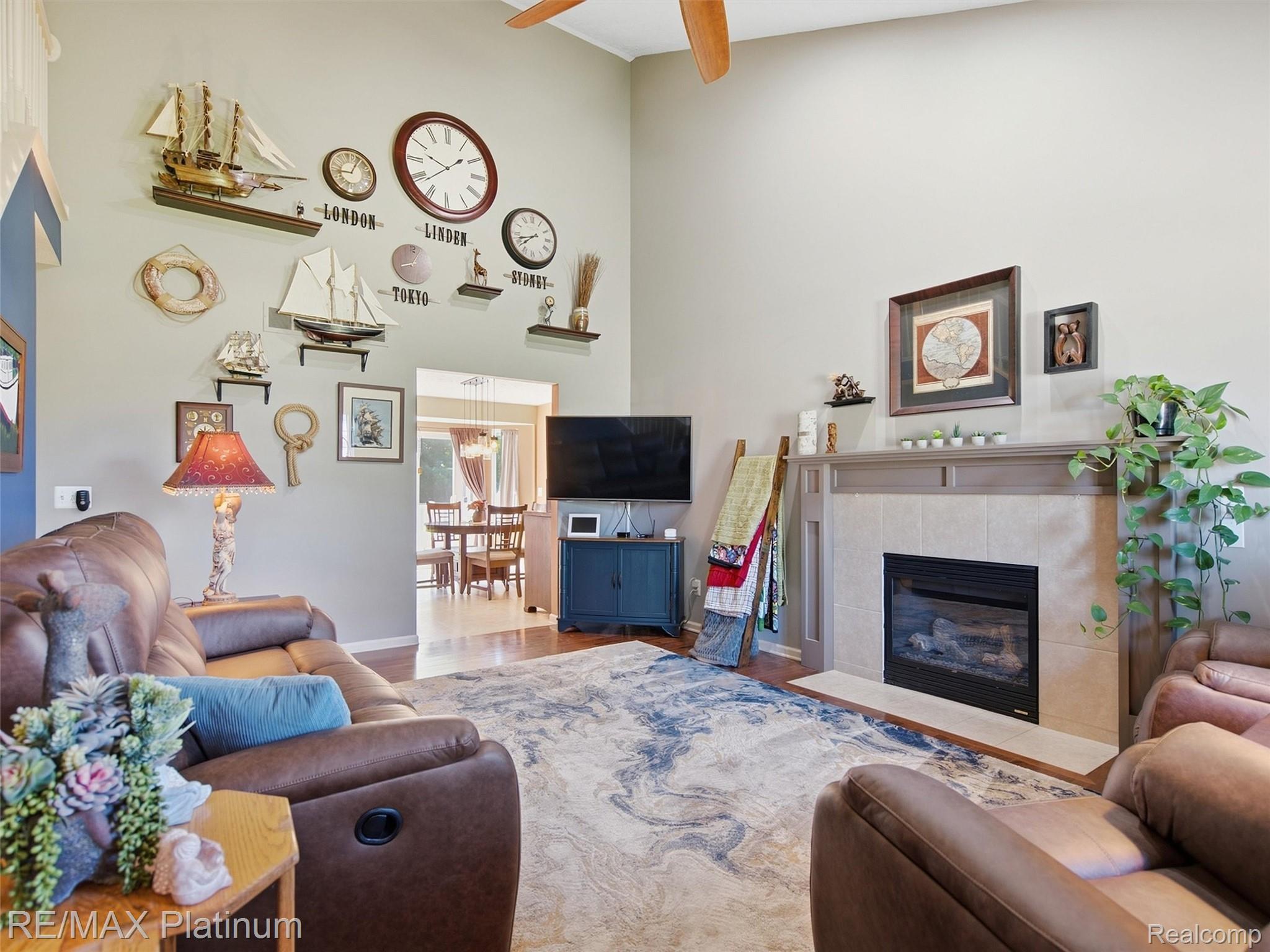 365 Saddlevalley Court