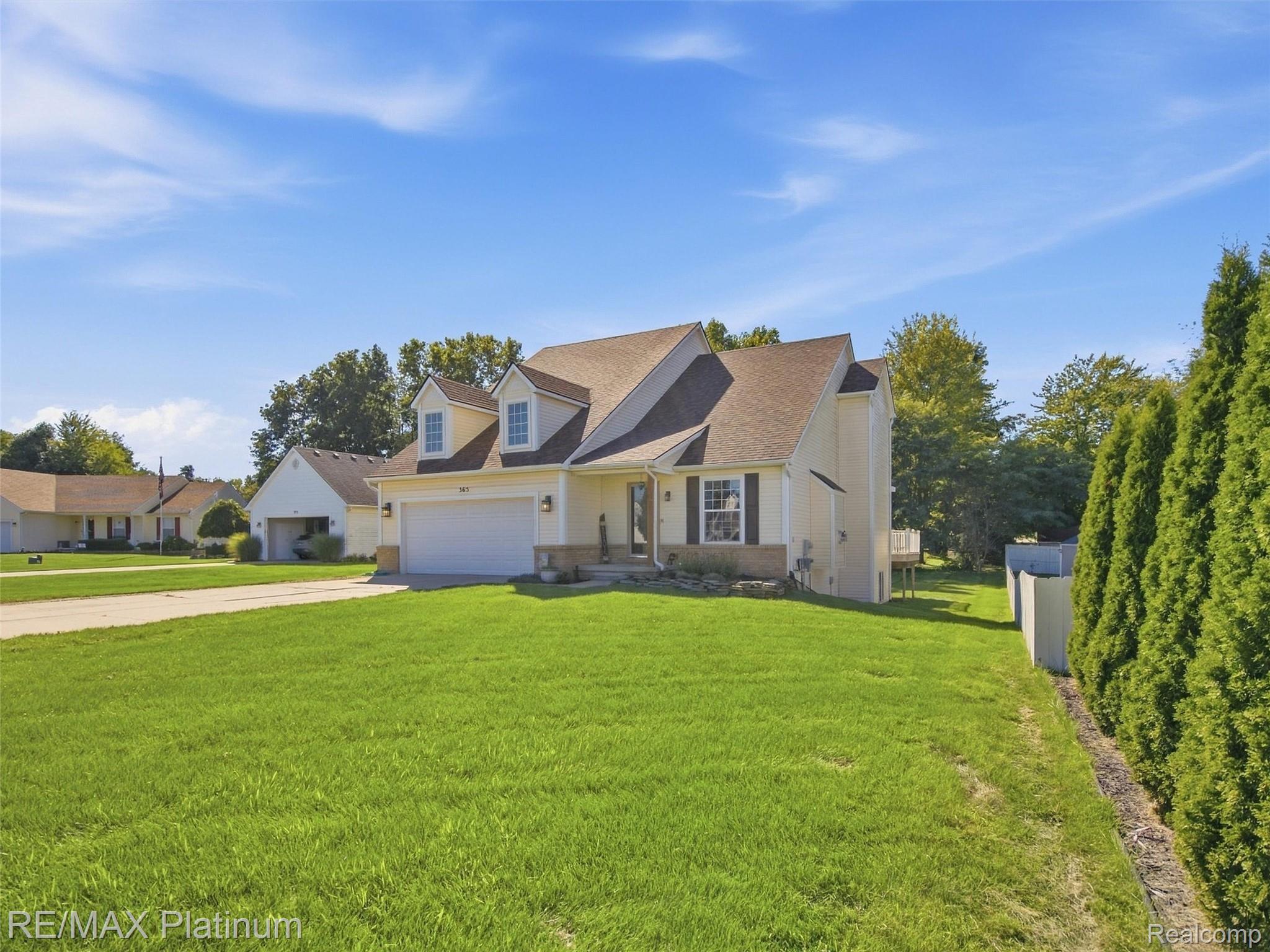 365 Saddlevalley Court