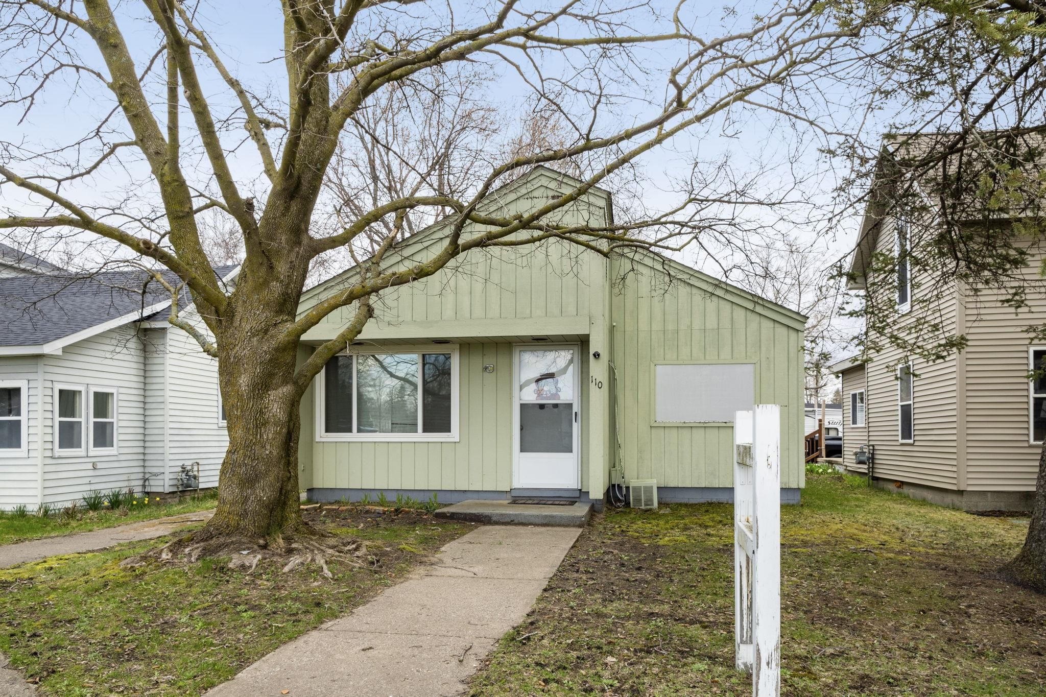 110 W 4th Street