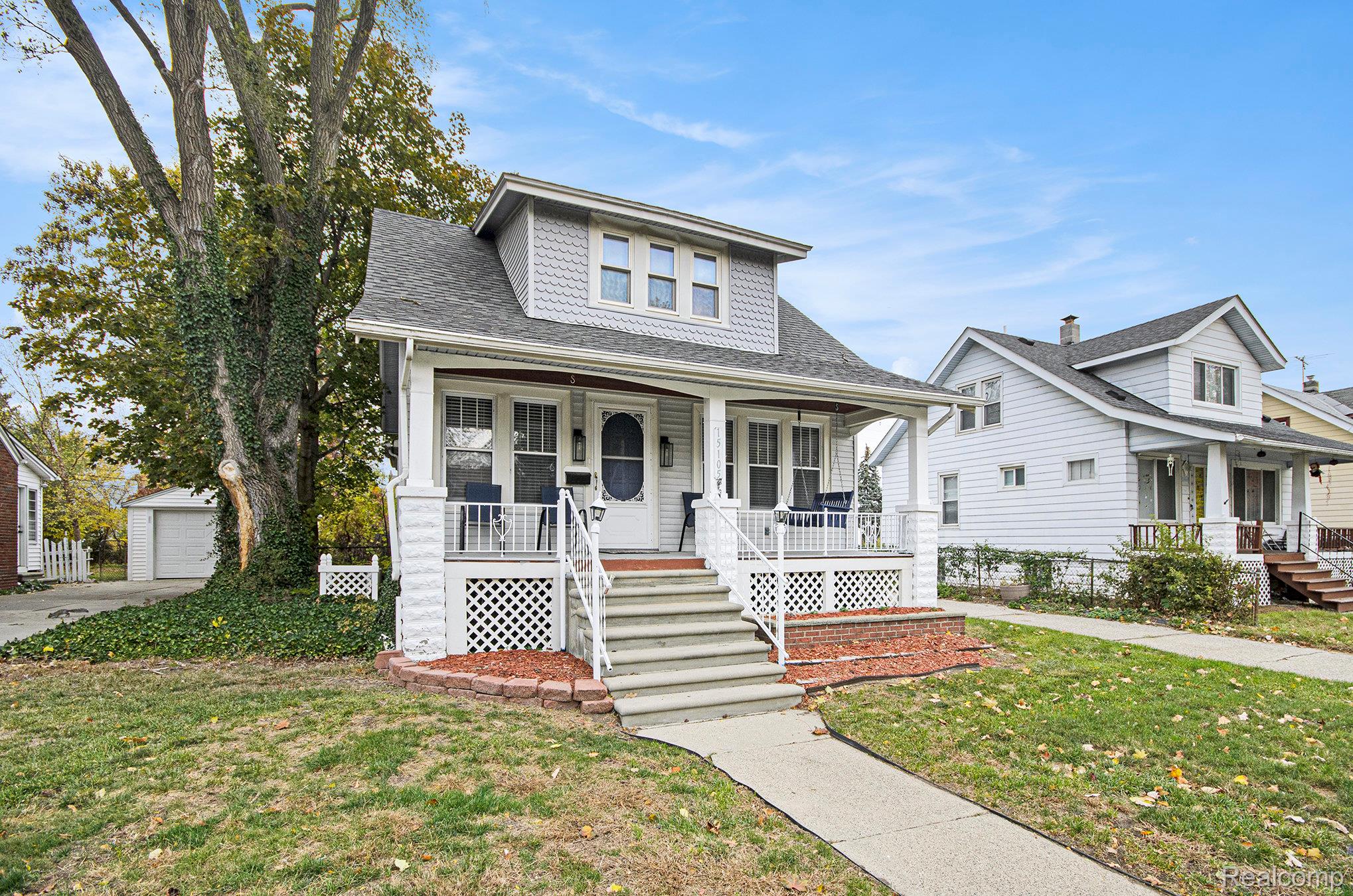 15105 Charles R Avenue