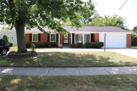 17155 Lincoln Drive Southfield City MI 48076