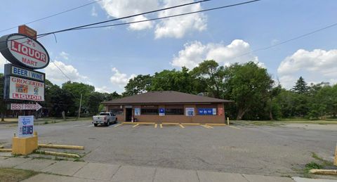3007 N Franklin Avenue Flint City MI 48506