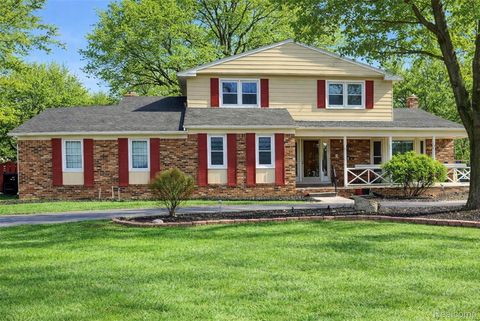 28746 Ramblewood Drive Farmington Hills City MI 48334