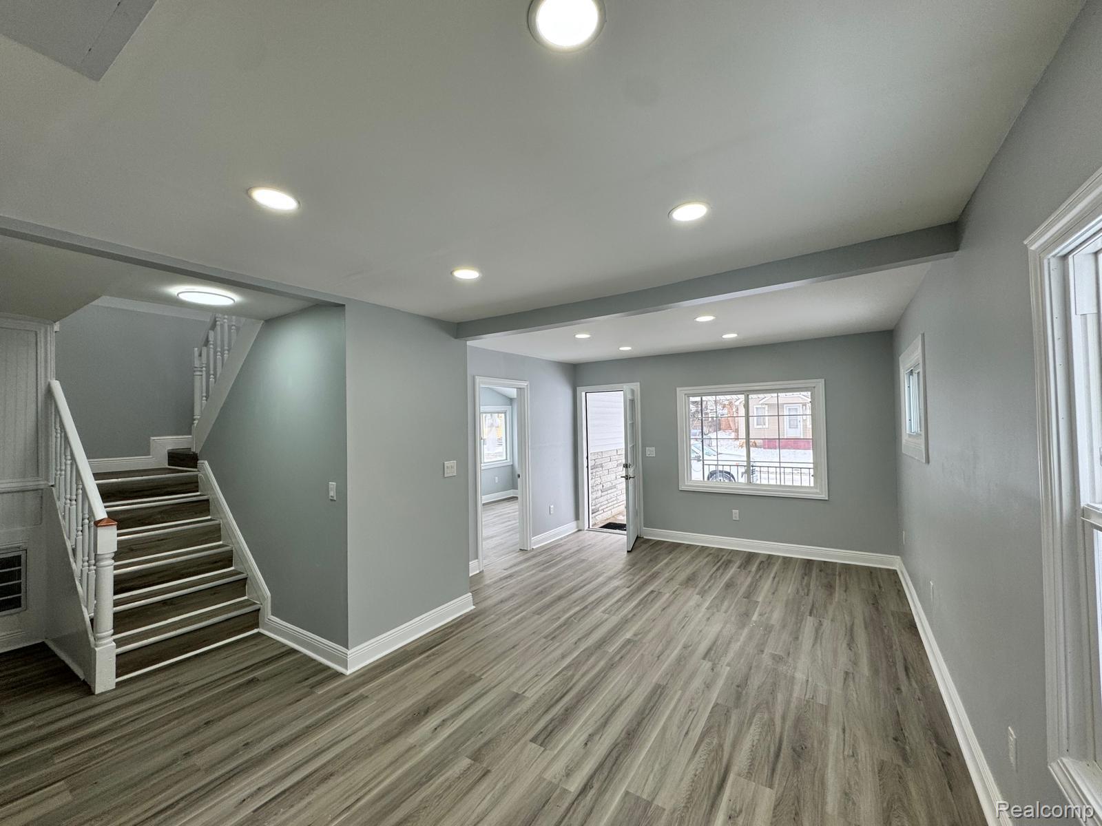 7236 Studebaker Avenue