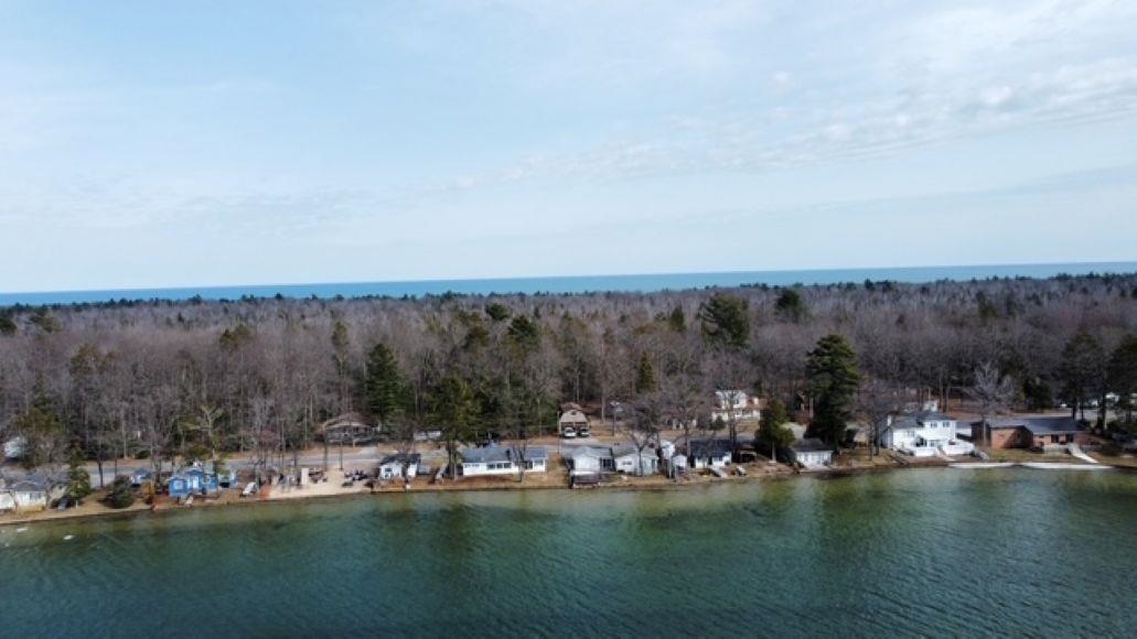 4432 E Cedar Lake Drive