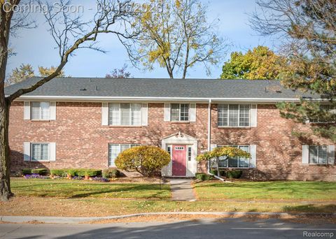 575 E Lincoln Street Birmingham City MI 48009