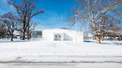 22021 MEMPHIS Avenue Warren City MI 48091