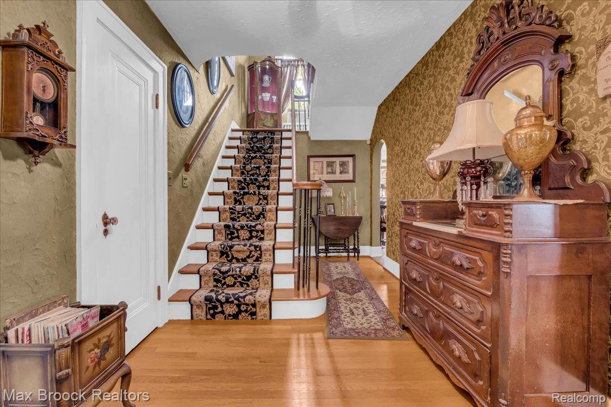 243 Cherokee Road