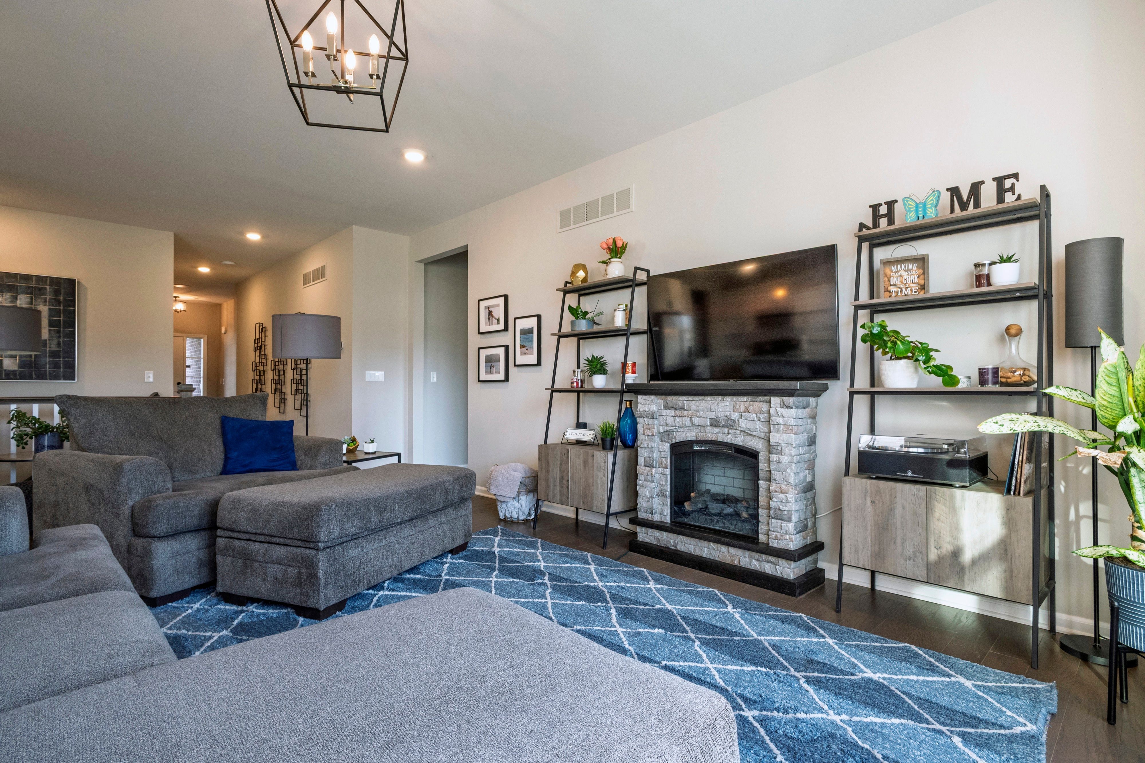 8075 ALYSSA Drive