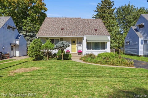 Photo for 613 E Atherton Road