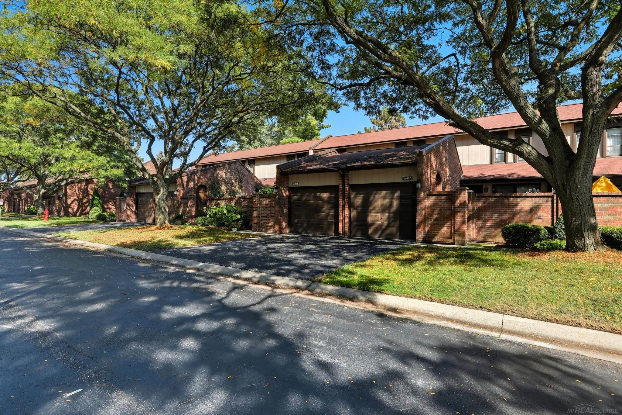 1105 Kirts Boulevard