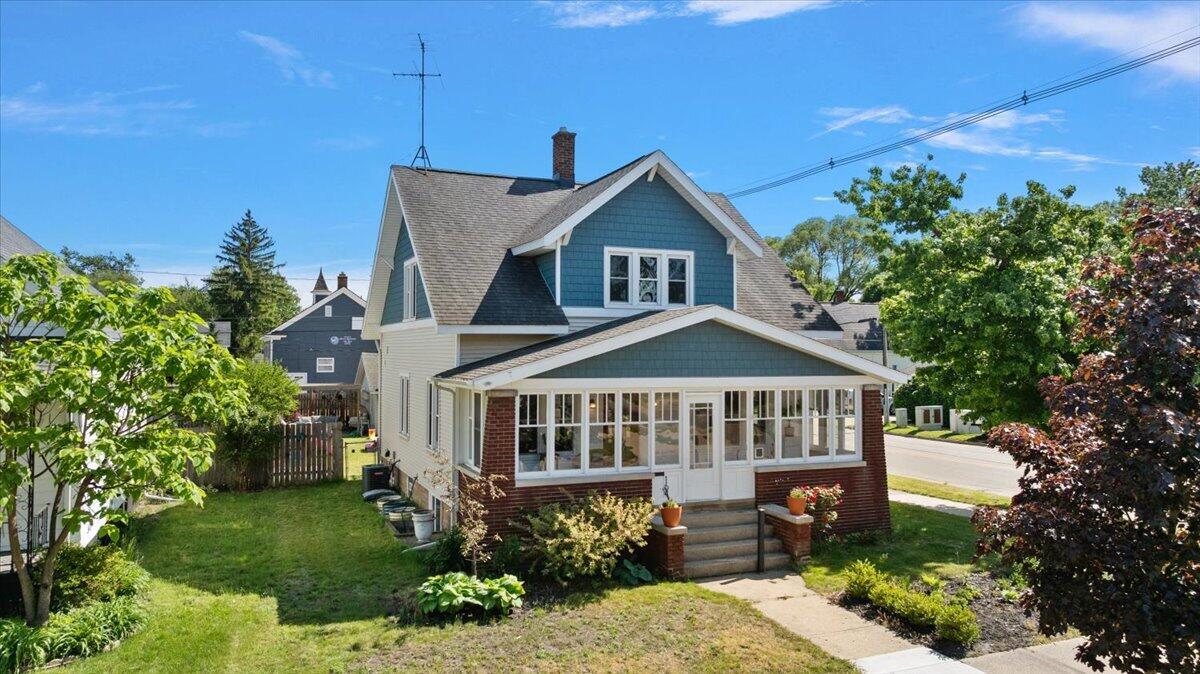 164 W 18th Street