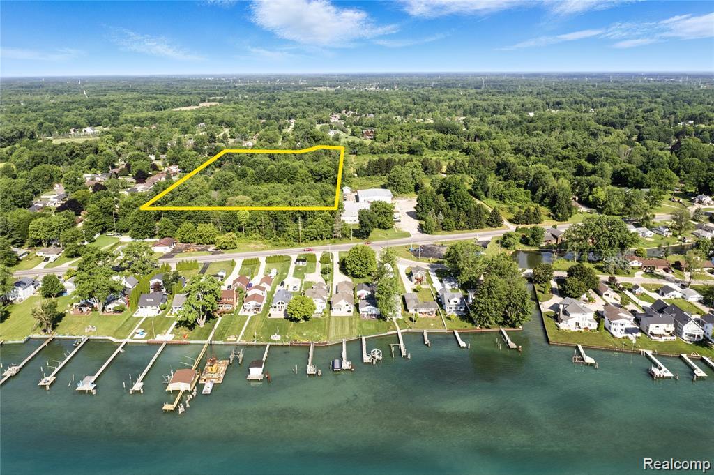 Lot 2 River Road