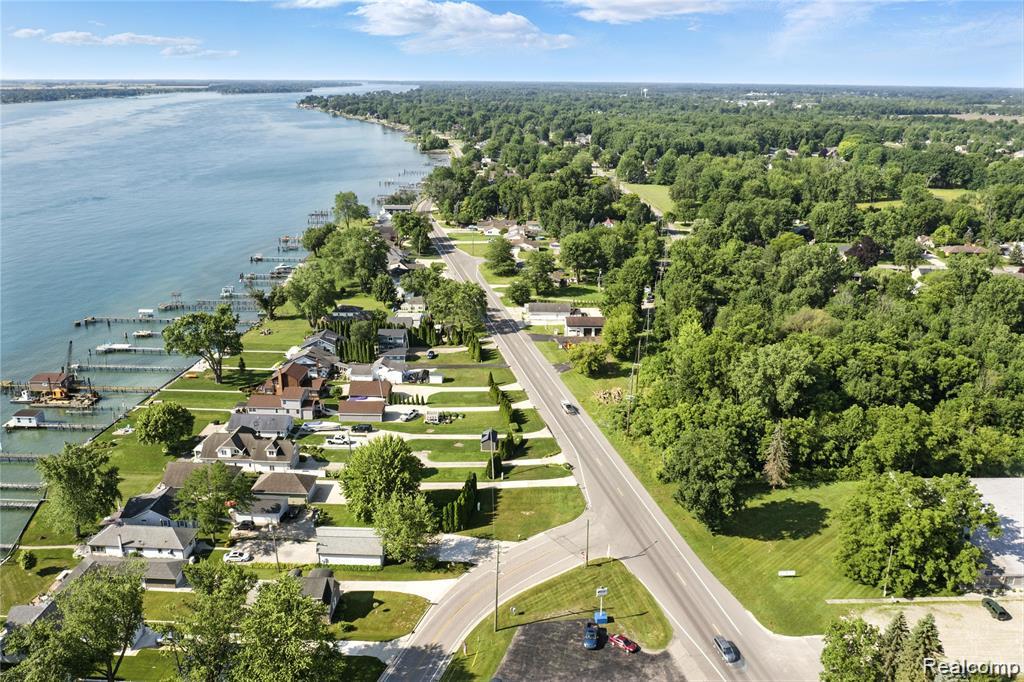 Lot 2 River Road