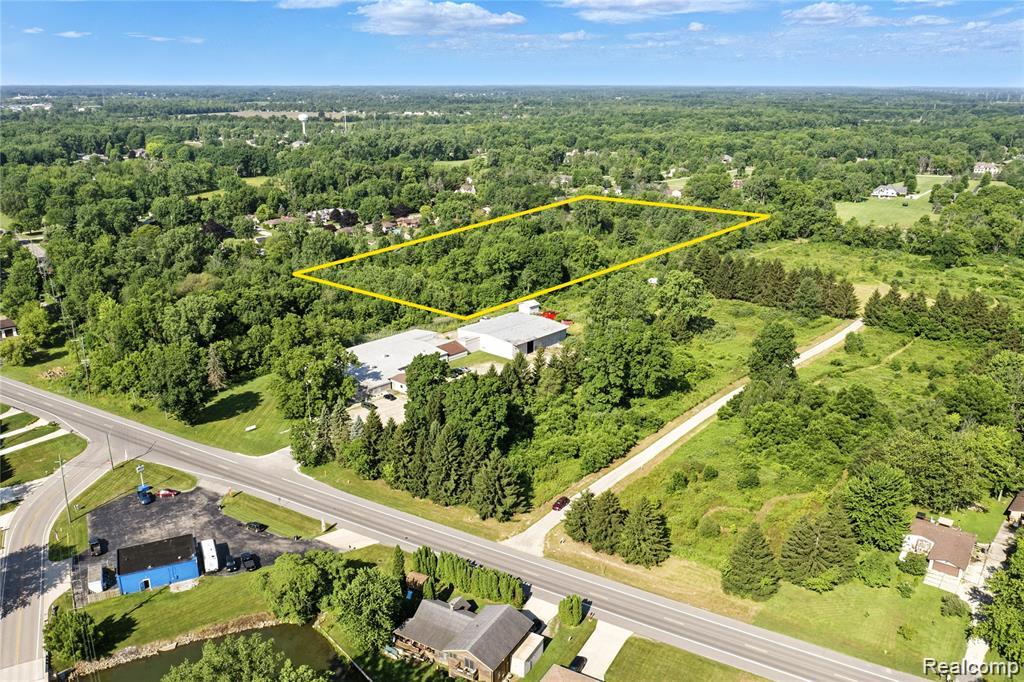 Lot 2 River Road