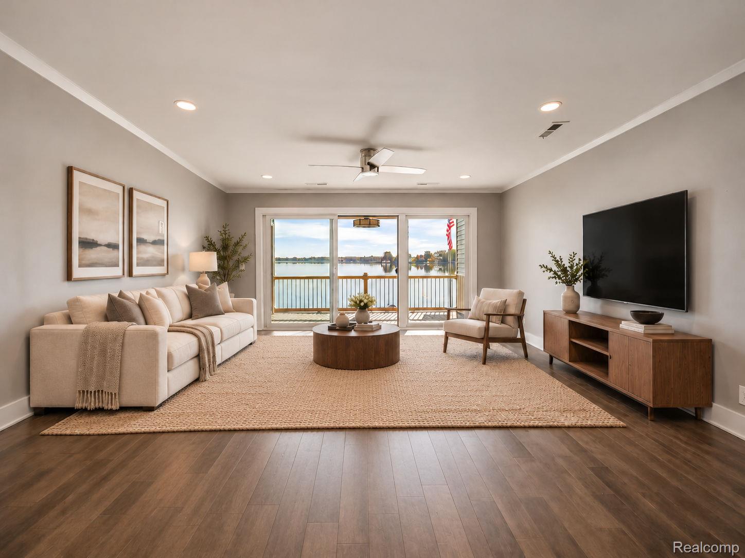 116 E Walled Lake Drive 2