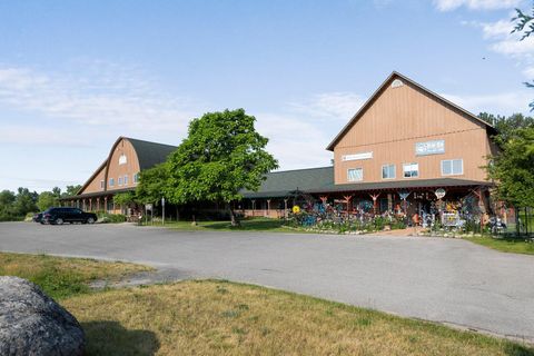 5046 S West Bay Shore Bingham Township MI 49682