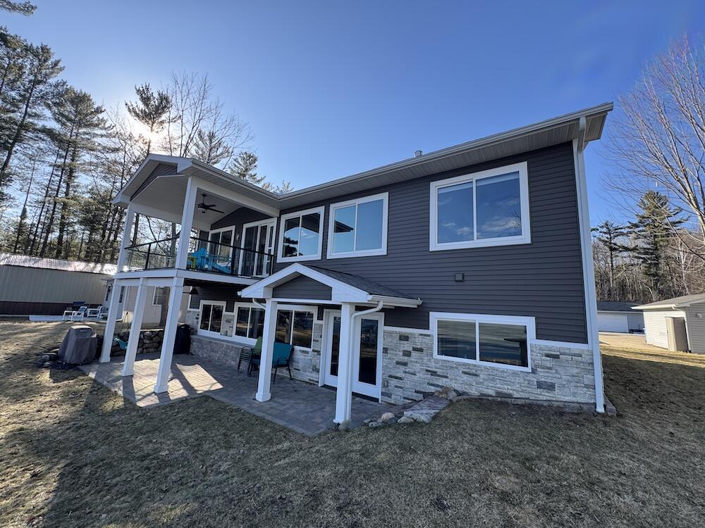 3388 Pinecrest Drive