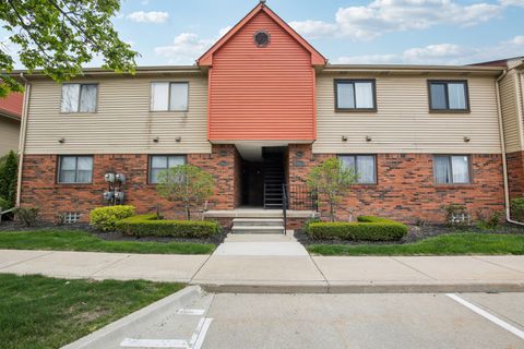 38650 LANSE CREUSE Street Harrison Charter Township Macomb MI 48045
