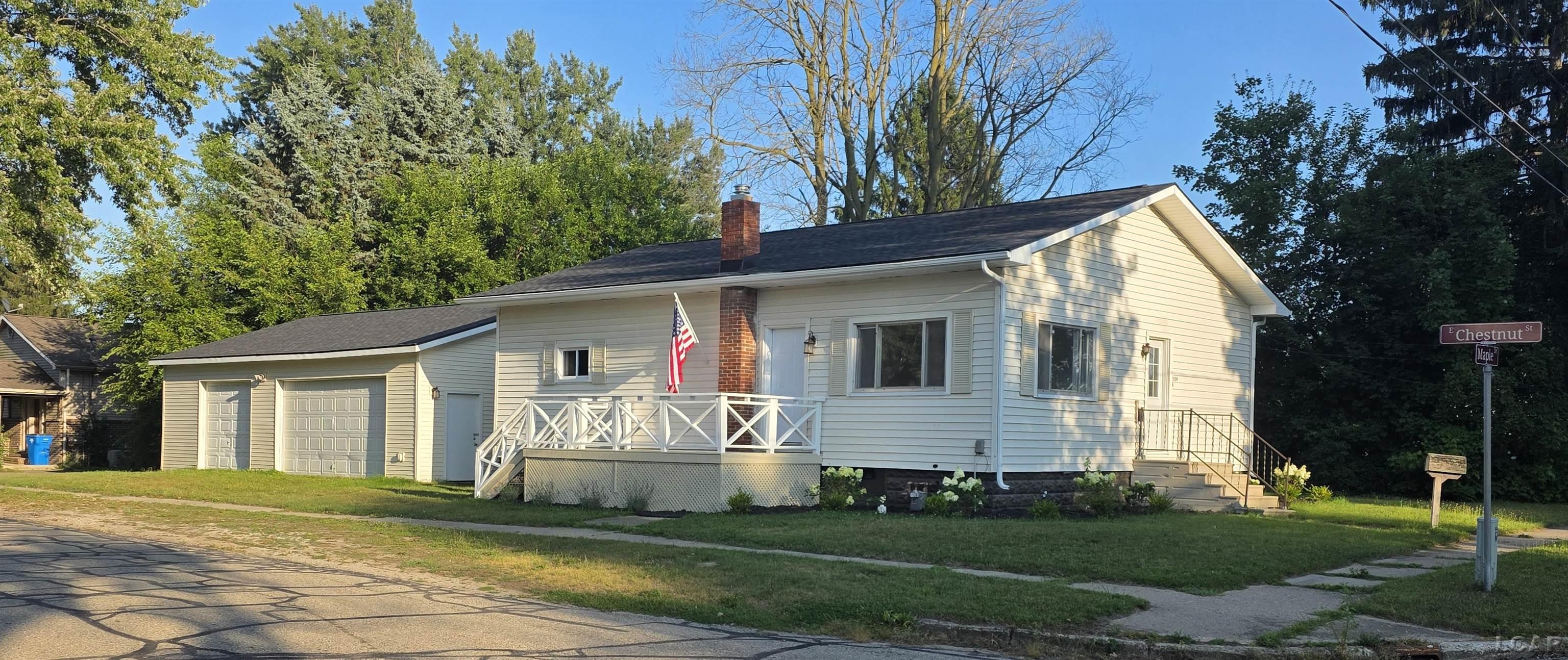 524 Maple Street
