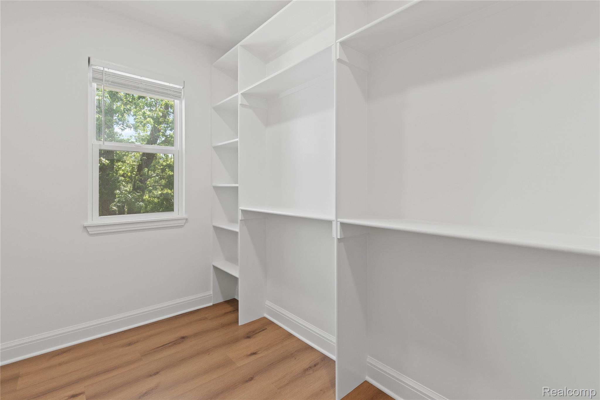 Detroit City, Michigan 48209, United States, 2 Bedrooms Bedrooms, ,1 BathroomBathrooms,Residential,Active,177074