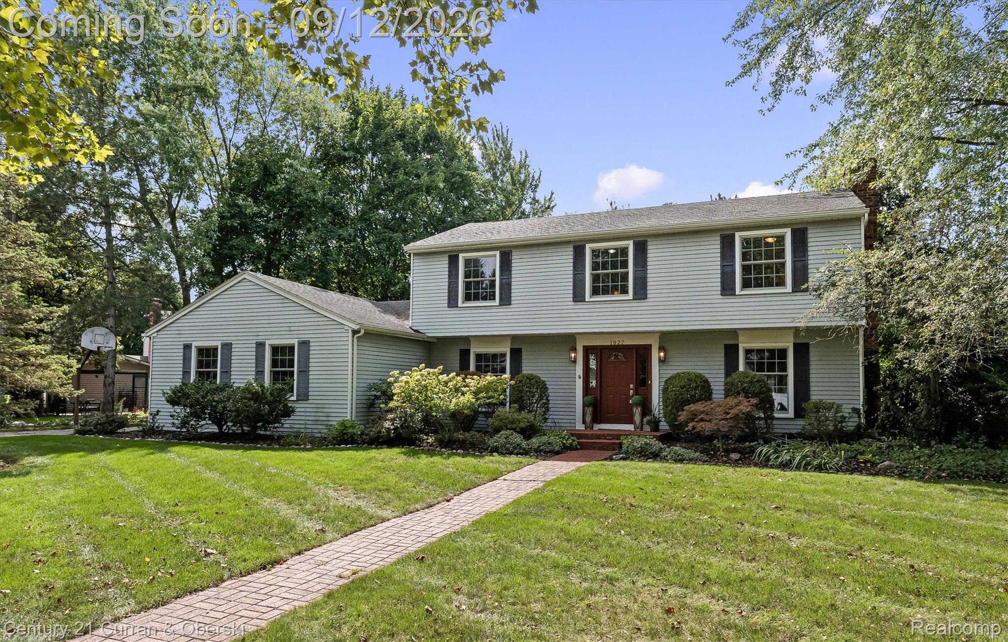 1027 Springfield Drive