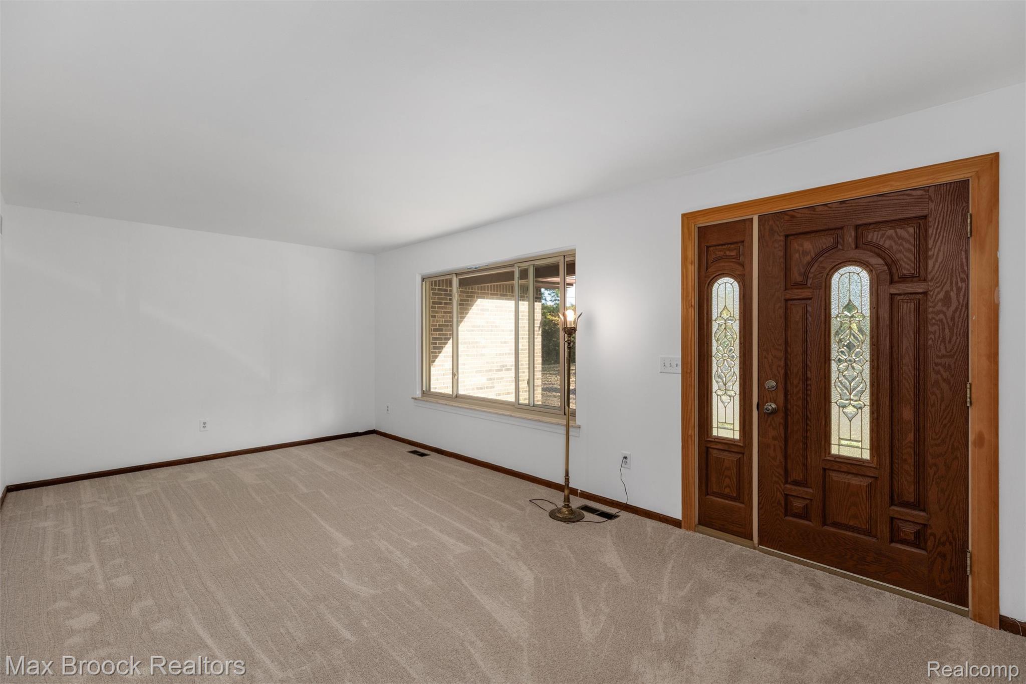 11200 Ford Road