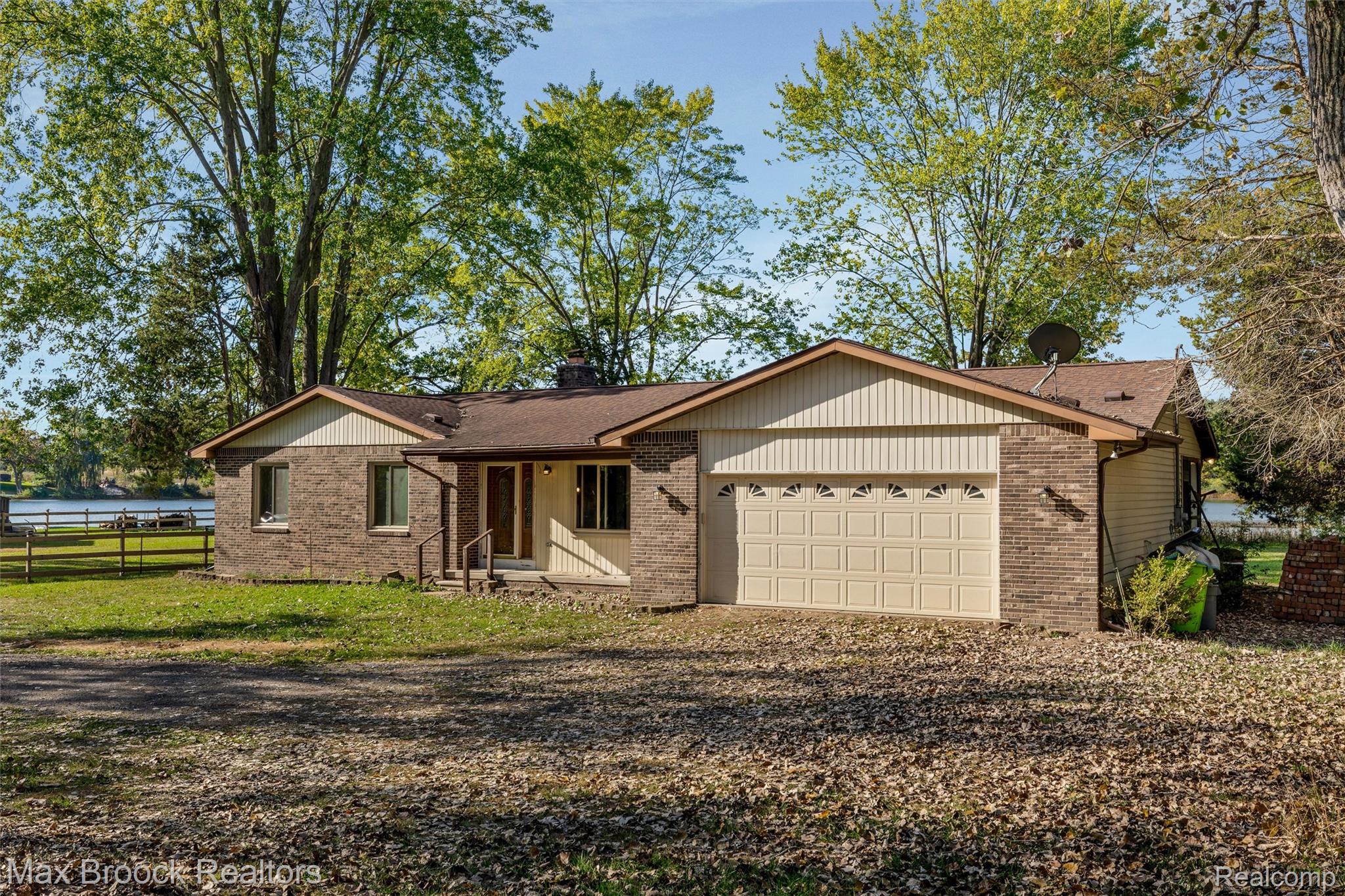 11200 Ford Road