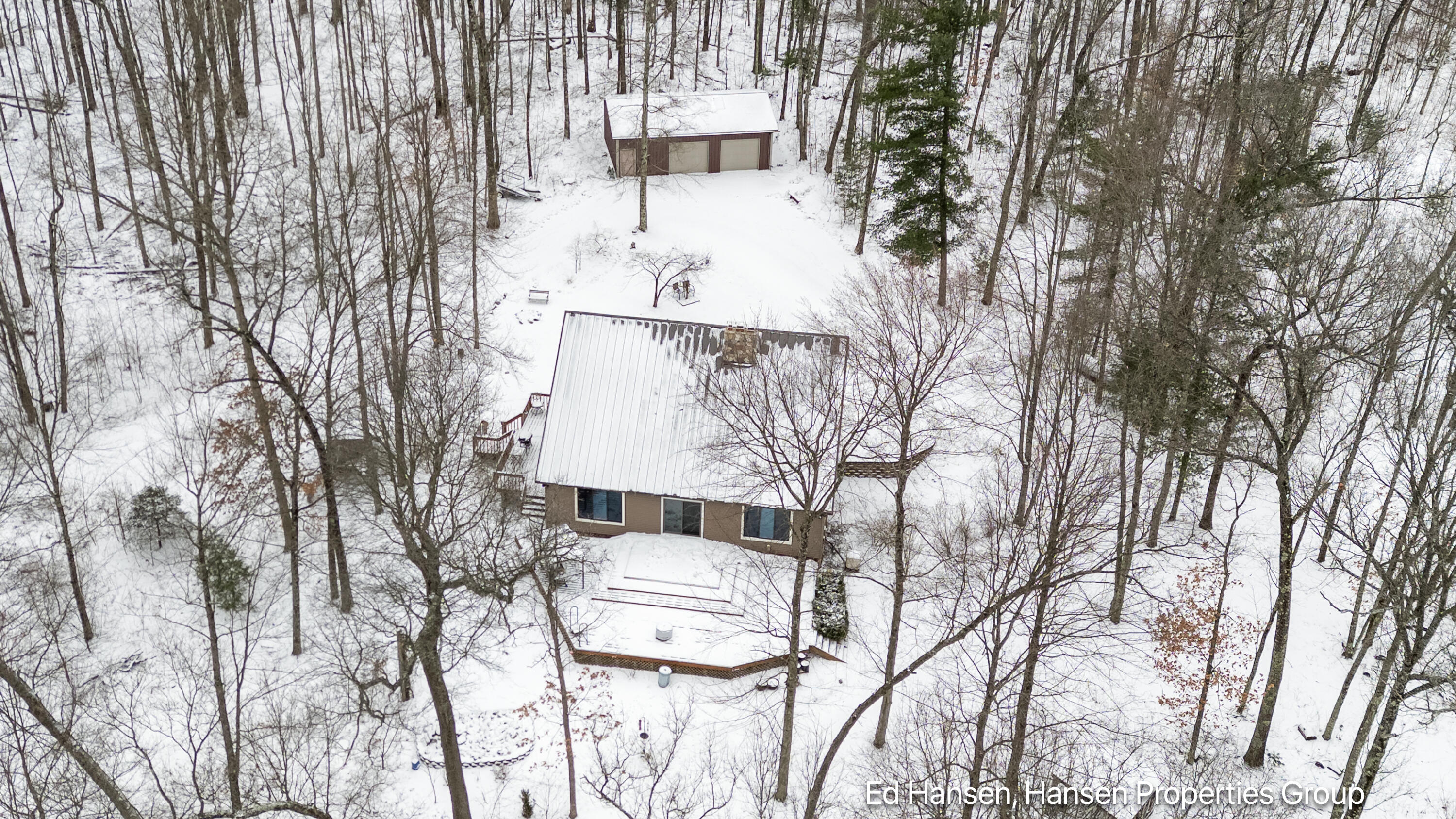 8482 S Cypress Avenue