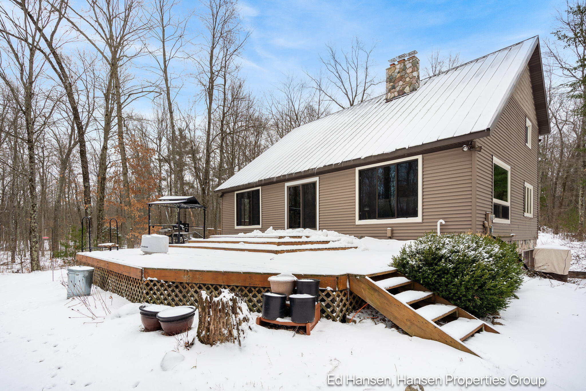 8482 S Cypress Avenue