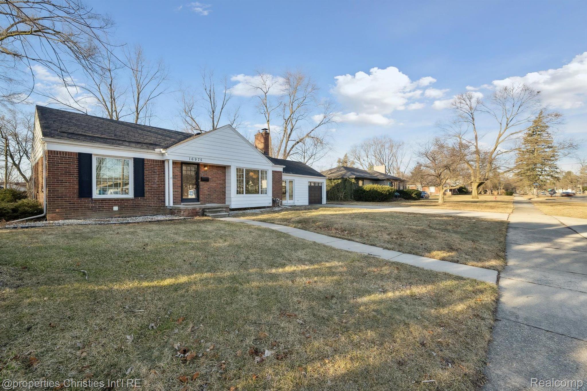 16975 W 14 MILE Road