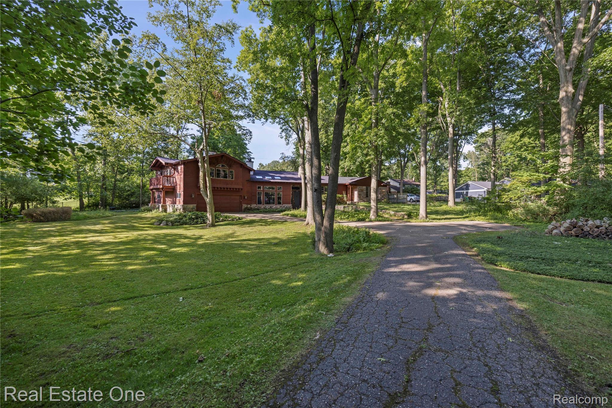 28190 WILDWOOD Trail