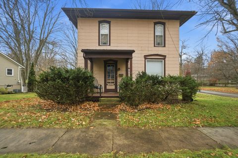 345 N Mulberry Street Marshall City MI 49068