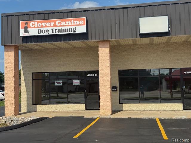 4392 Dixie hwy 8