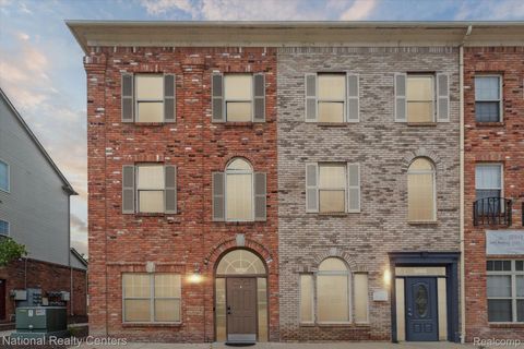 14151 LAKESIDE Boulevard N 46 Shelby Charter Township MI 48315