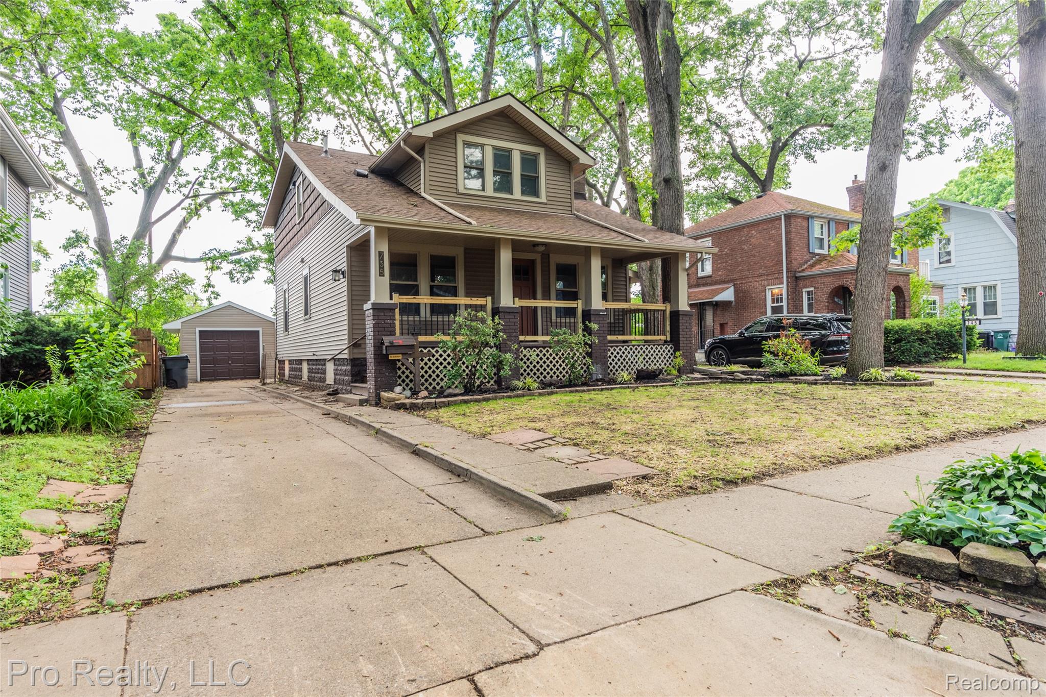 735 Withington Street
