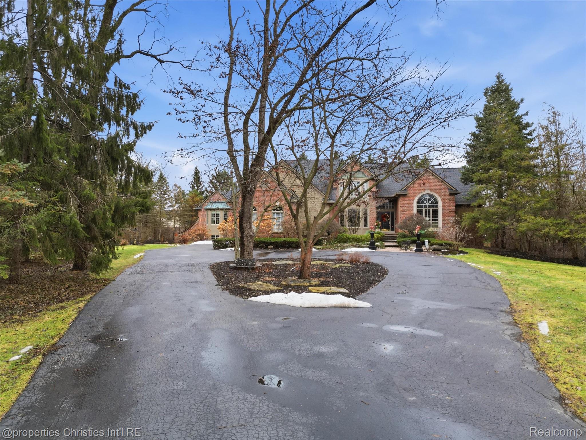 390 E Square Lake Road