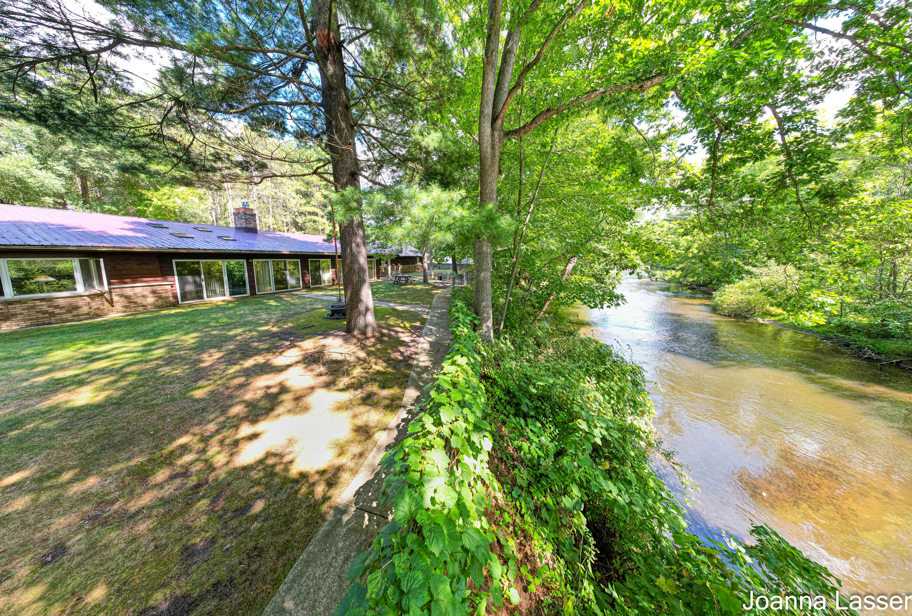 3944 S Brenlor Drive