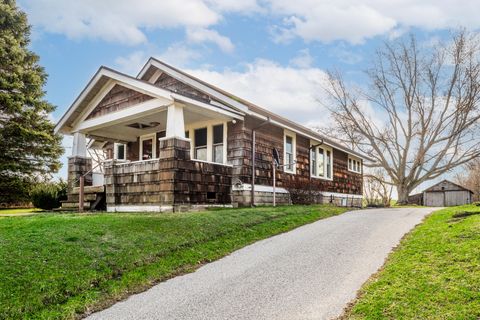 1294 W Glendora Road Weesaw Township MI 49107