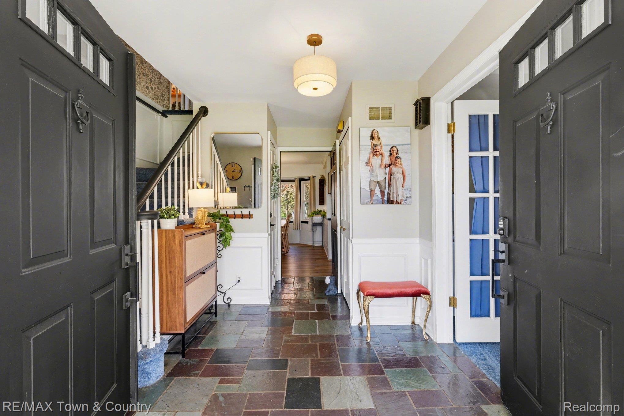 3423 Longview Drive