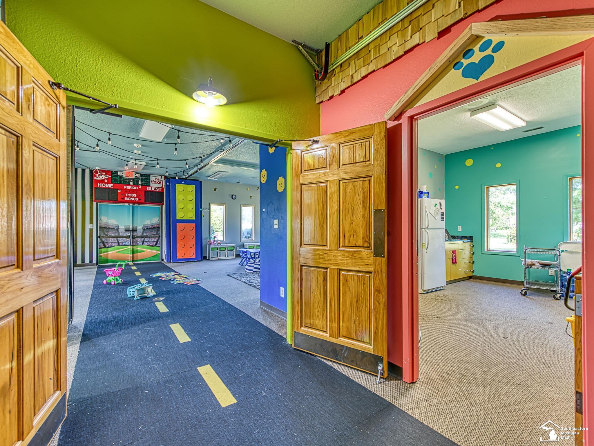 Monroe Charter Township, Michigan 48161, United States, ,Commercial,Active,204555