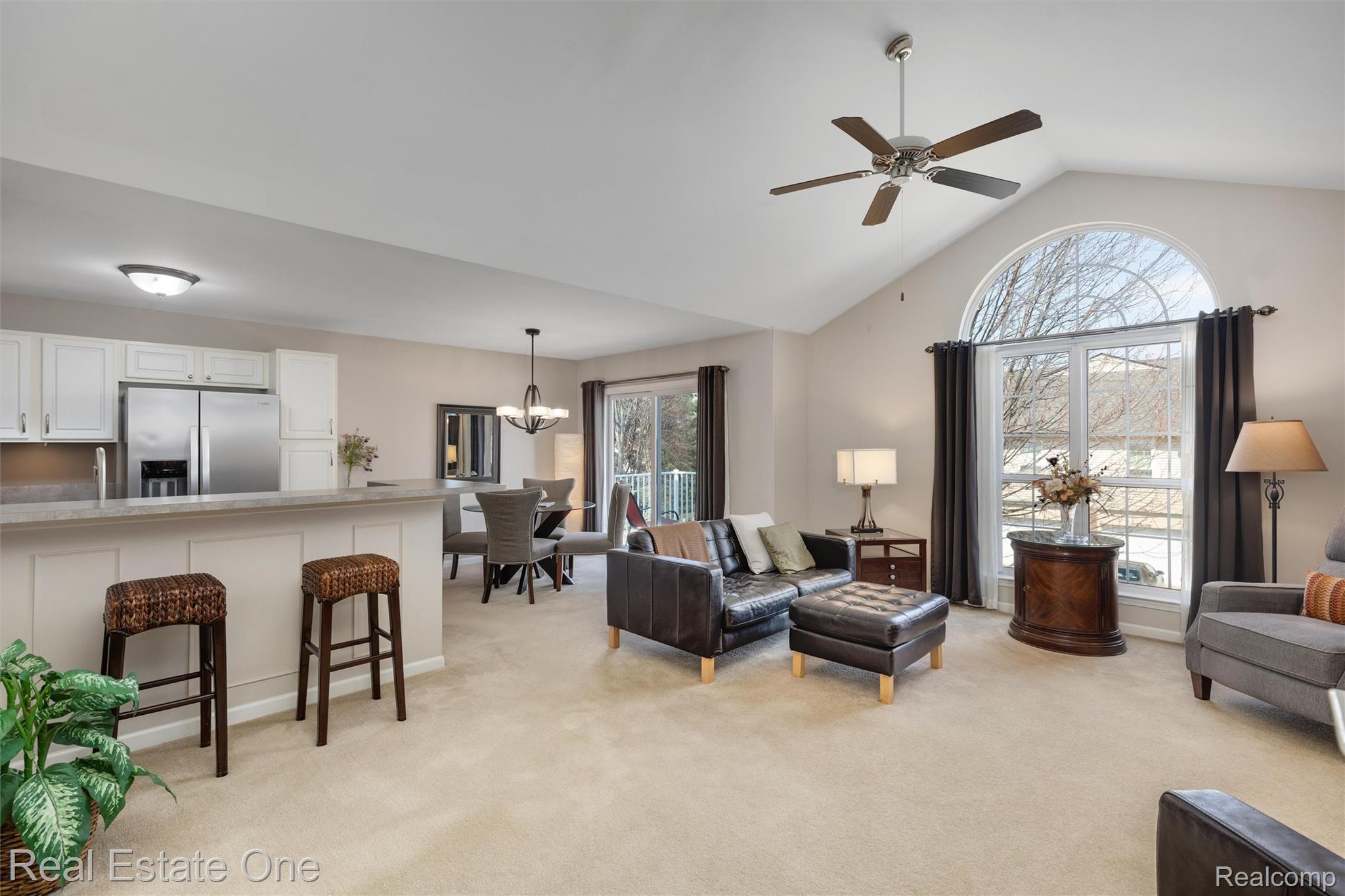 30200 Chesapeake Circle