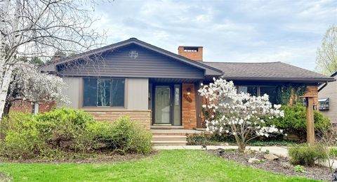 3915 Parkview Drive Royal Oak City MI 48073