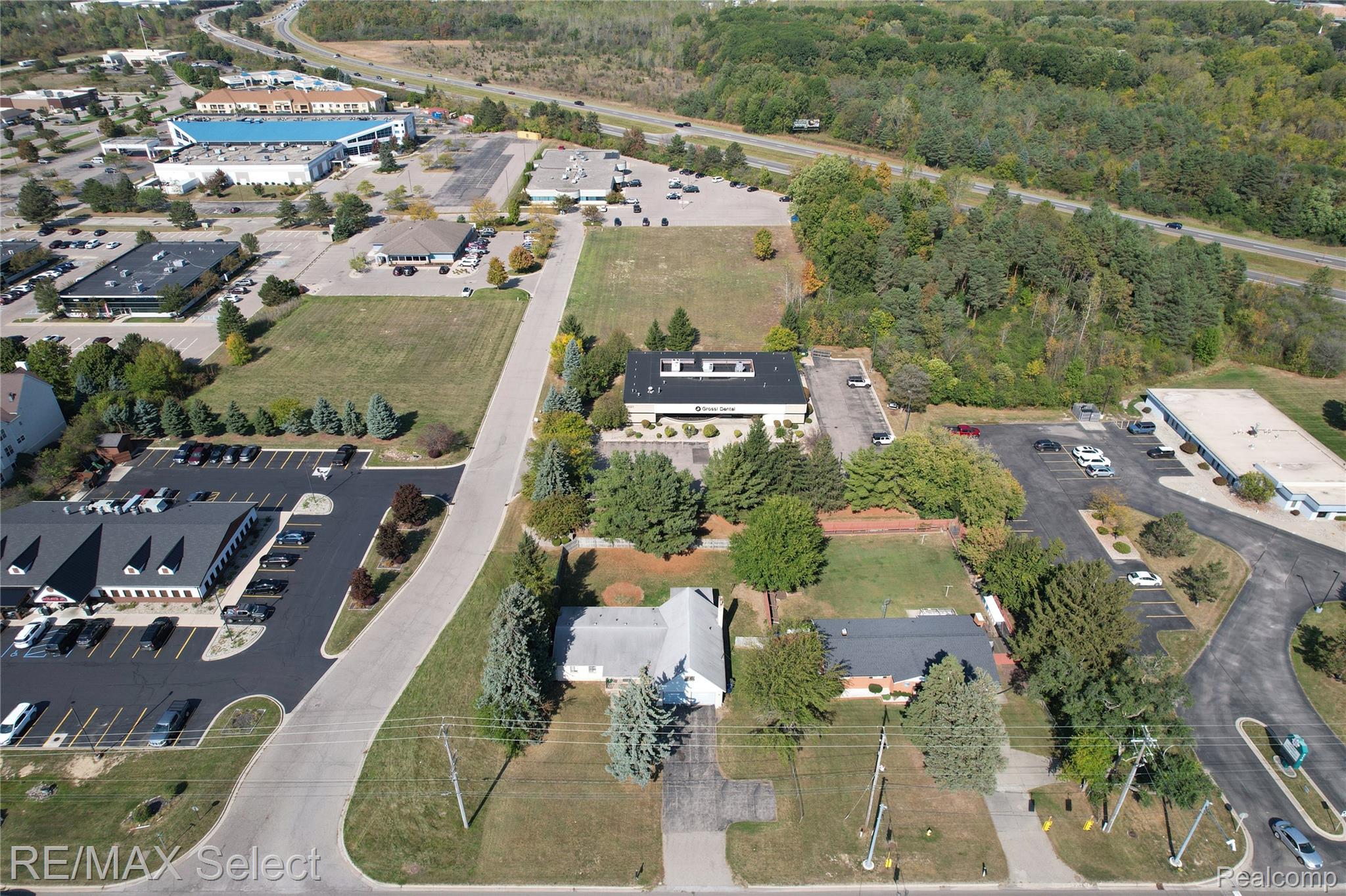 2144 W Hill Road